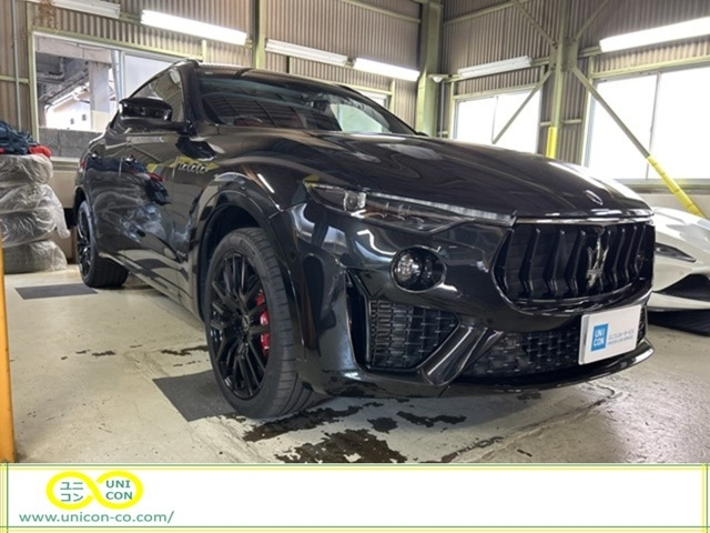 MASERATI LEVANTE 2020