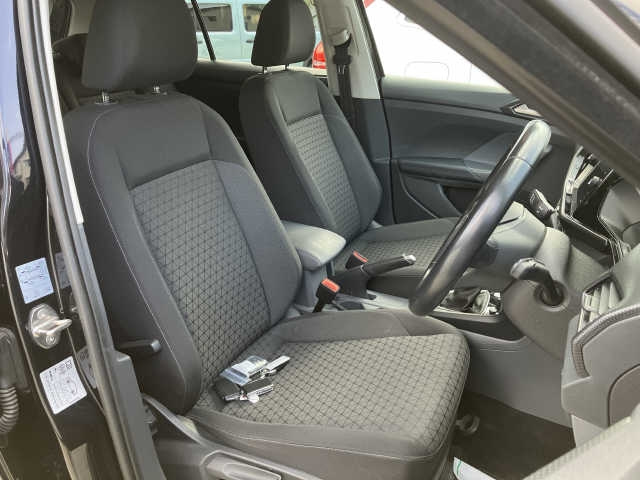 VOLKSWAGEN T-CROSS 2020