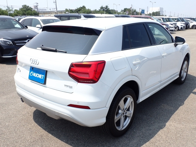AUDI Q2 2018