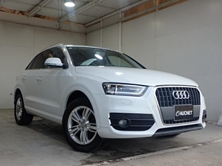 AUDI Q3 2015