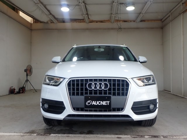 AUDI Q3 2015