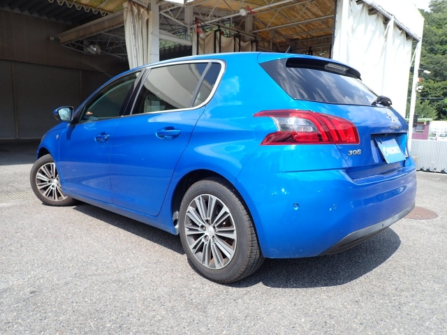 PEUGEOT 308 2020