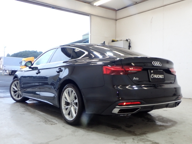 AUDI A5 2021