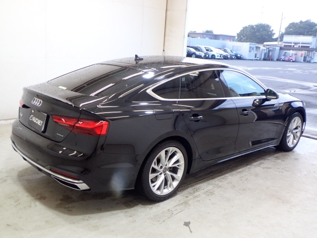 AUDI A5 2021