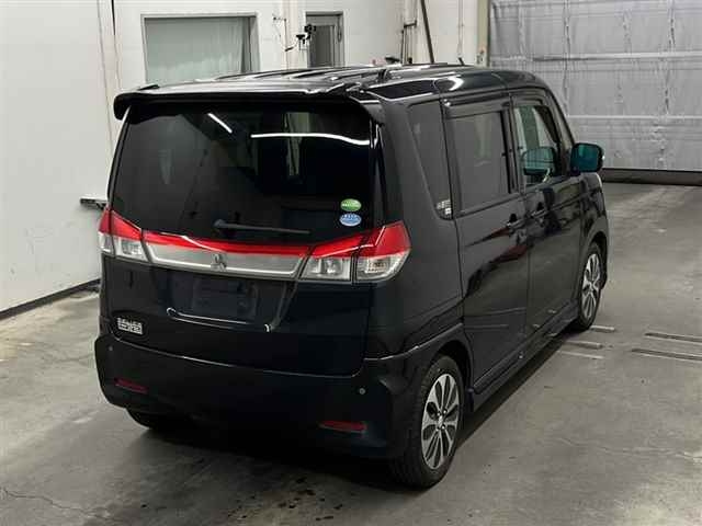 MITSUBISHI DELICA D2 2014