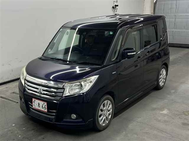 MITSUBISHI DELICA D2 2018