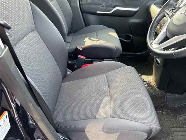 MITSUBISHI DELICA D2 2018