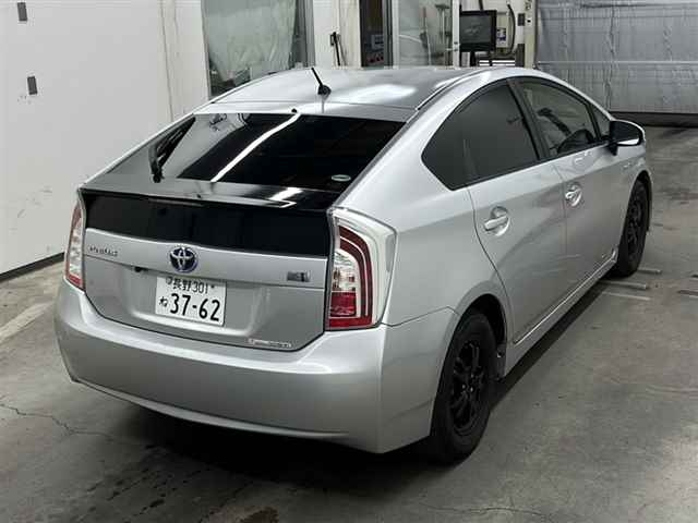 TOYOTA PRIUS 2012