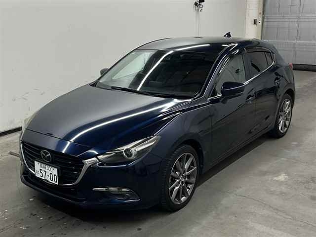 MAZDA AXELA 2017