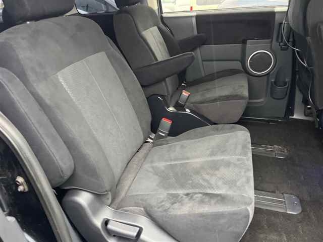 MITSUBISHI DELICA D5 2009