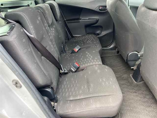 TOYOTA RACTIS 2013