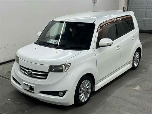 TOYOTA BB 2008