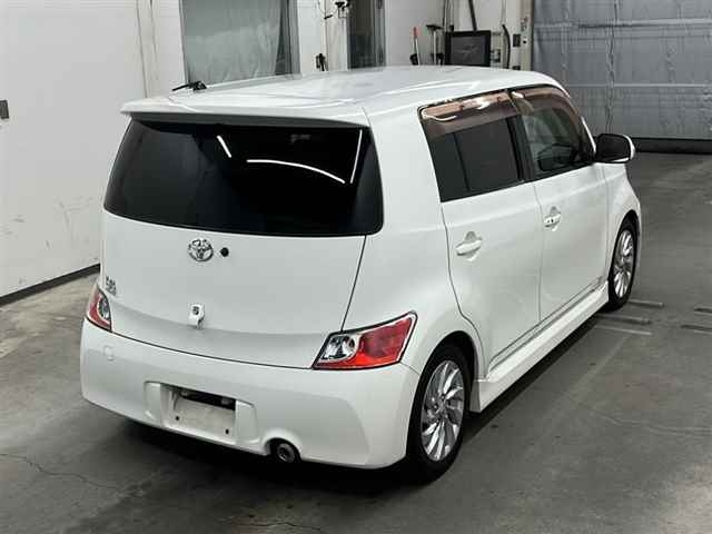 TOYOTA BB 2008