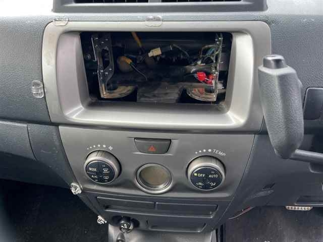 TOYOTA BB 2008