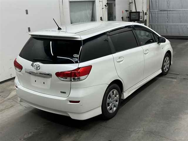 TOYOTA WISH 2009