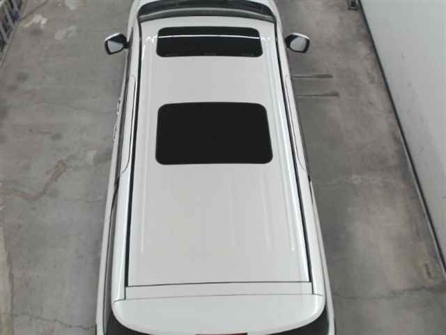 NISSAN ELGRAND 2010