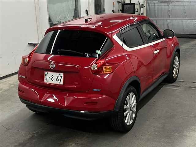 NISSAN JUKE 2013