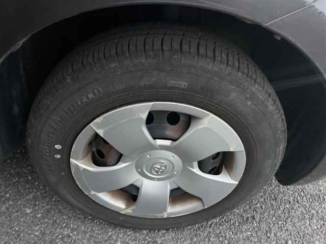 TOYOTA SIENTA 2010