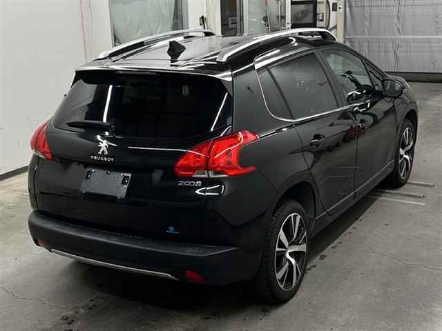 PEUGEOT 2008 2016