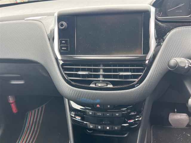 PEUGEOT 2008 2016