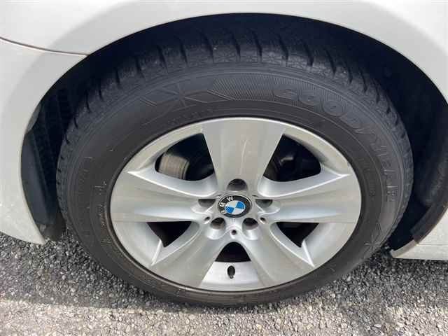 BMW 5 SERIES 2010
