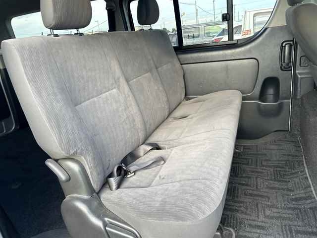 TOYOTA HIACE VAN 2012