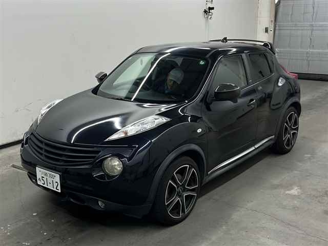 NISSAN JUKE 2011