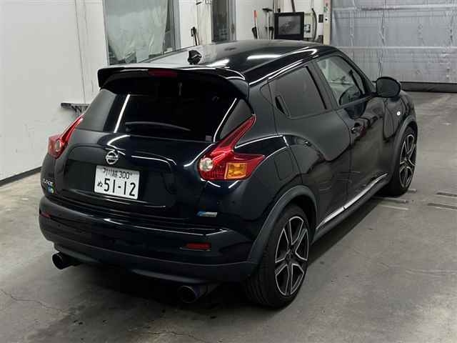 NISSAN JUKE 2011
