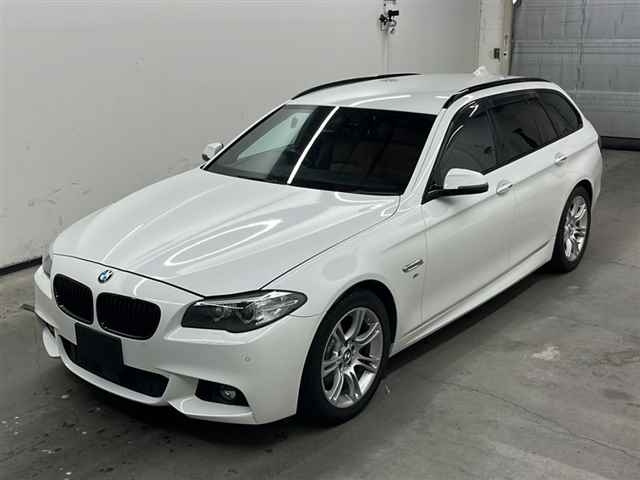 BMW 5 SERIES 2015
