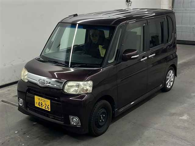 DAIHATSU TANTO 2013