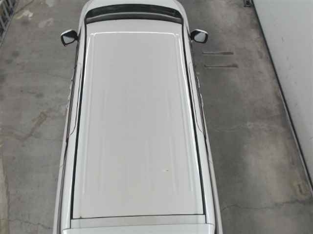 NISSAN ELGRAND 2010
