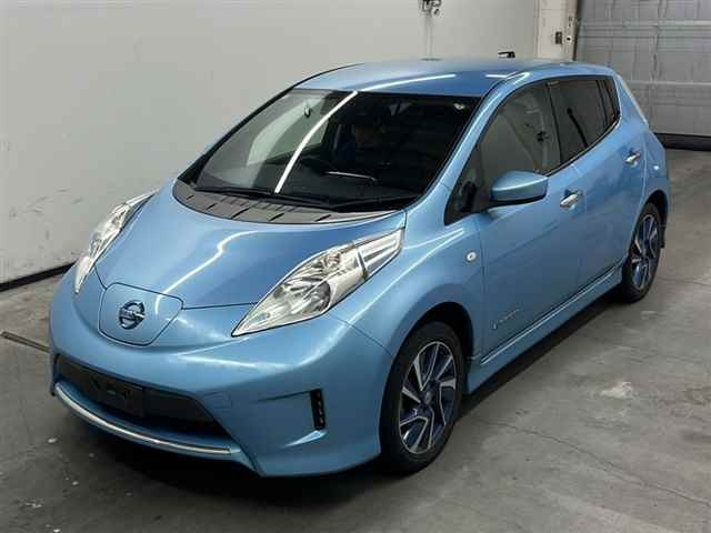 NISSAN LEAF 2016