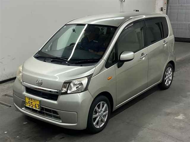 DAIHATSU MOVE 2013