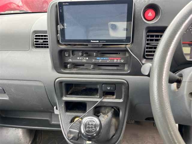 DAIHATSU HIJET VAN 2008