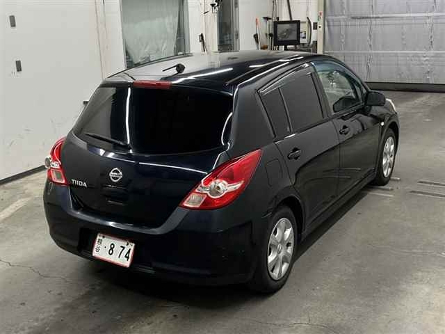 NISSAN TIIDA 2009