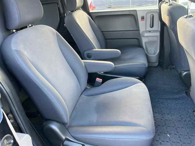 HONDA FREED 2009