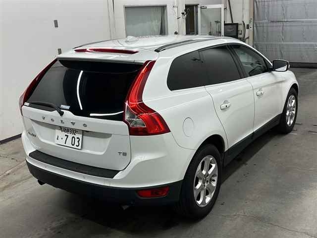 VOLVO XC60 2013