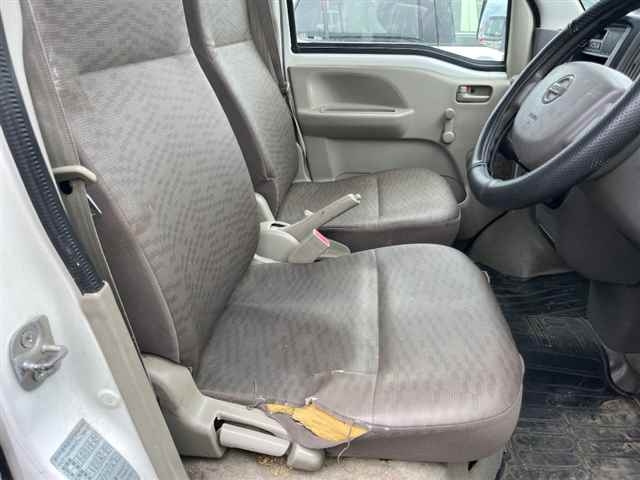 NISSAN CLIPPER VAN 2016