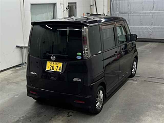 NISSAN ROOX 2012