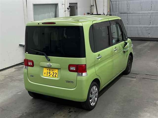DAIHATSU TANTO 2012