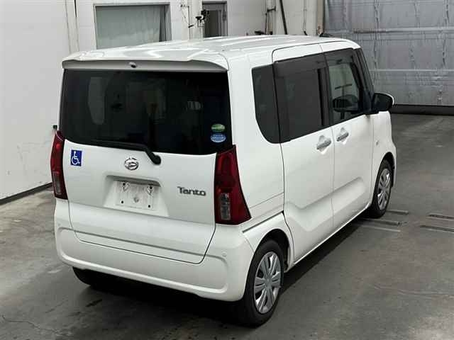 DAIHATSU TANTO 2020