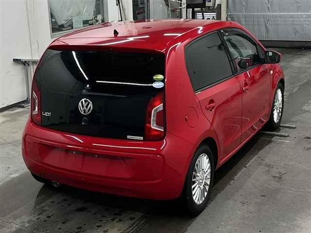 VOLKSWAGEN UP 2014