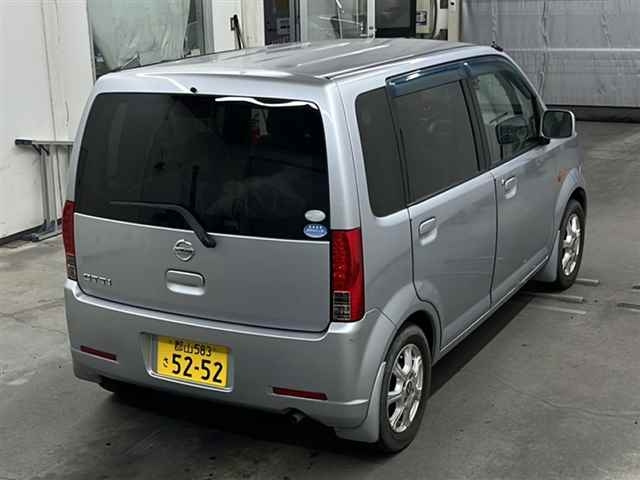 NISSAN OTTI 2011