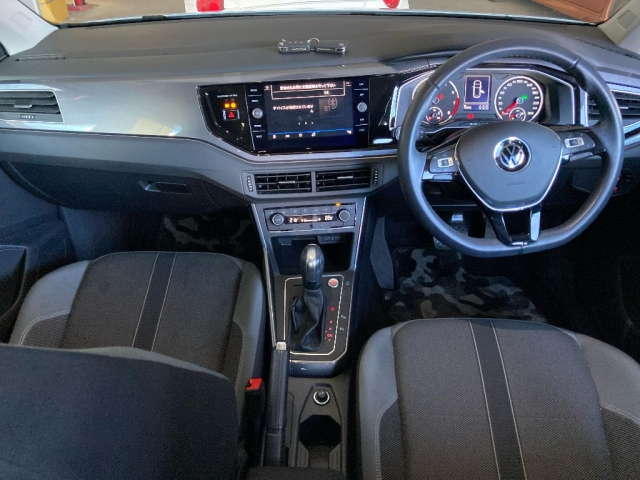 VOLKSWAGEN POLO 2021