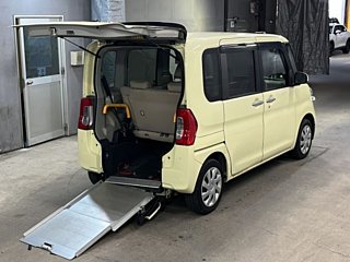 DAIHATSU TANTO 2016