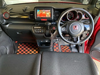 HONDA N BOX 2016