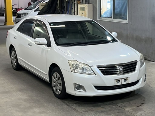 TOYOTA PREMIO 2010