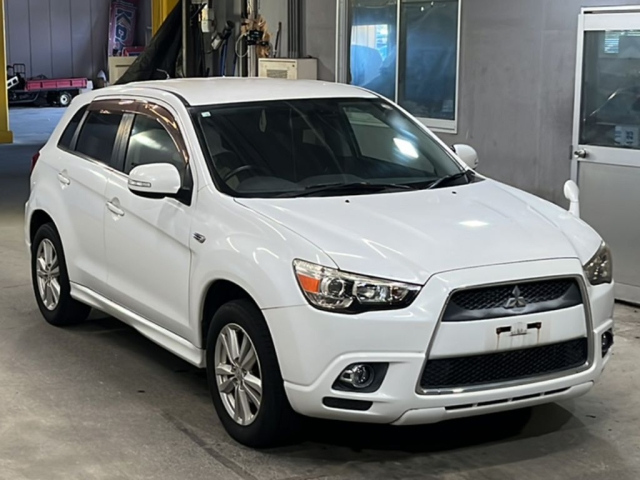 MITSUBISHI RVR 2010