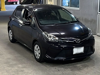 TOYOTA VITZ 2016