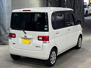 DAIHATSU TANTO 2013